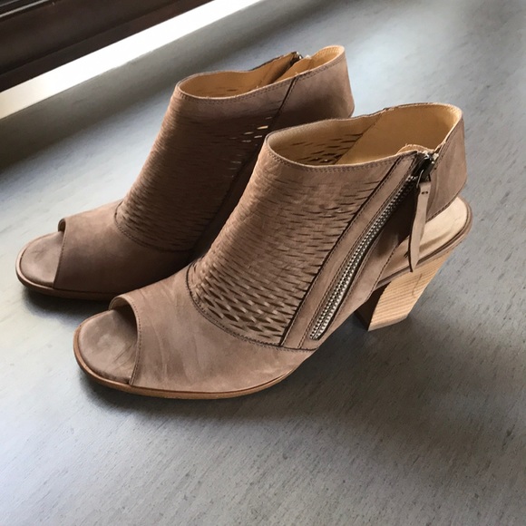 paul green willow peep toe sandal